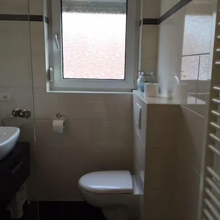 Und Egert Hattenheim